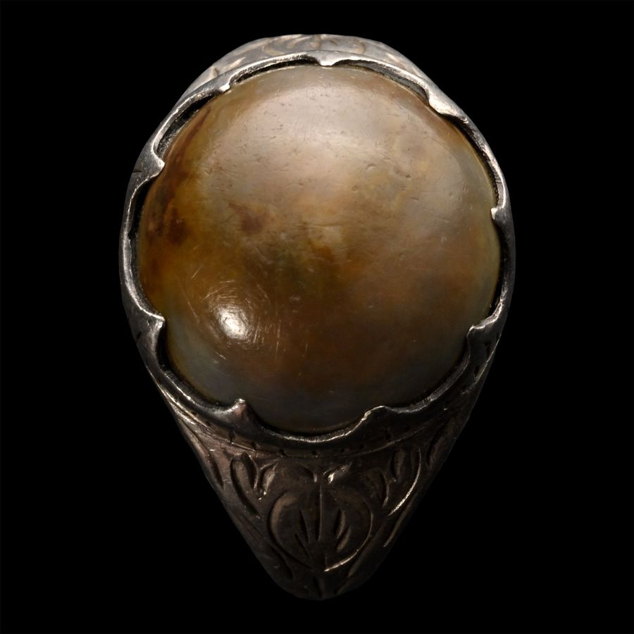 Renaissance Silver Amuletic Toadstone Ring