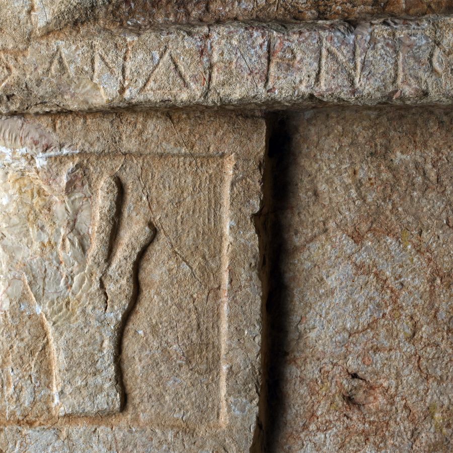 Monumental Roman Marble Funerary Stele to Senator Apellinarius and Kallisti