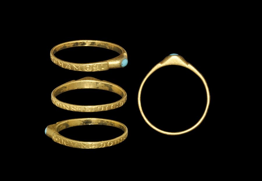 Medieval Gold 'God gives me the joy of love' Stirrup Ring