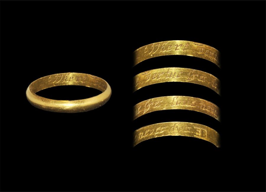 Post Medieval Gold 'Where vertue lyes loue never dyes' Posy Ring